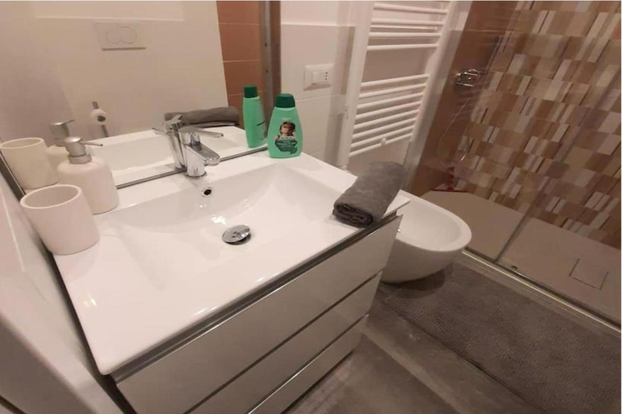Appartamento In Centro A Milano Con A/C & Wi-Fi Ngoại thất bức ảnh